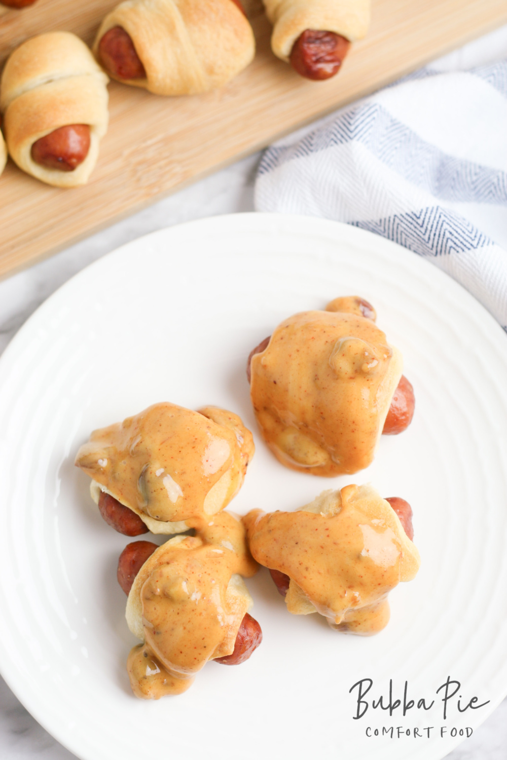 these mini pigs in blanket taste great when dipped into chili cheese sauce.