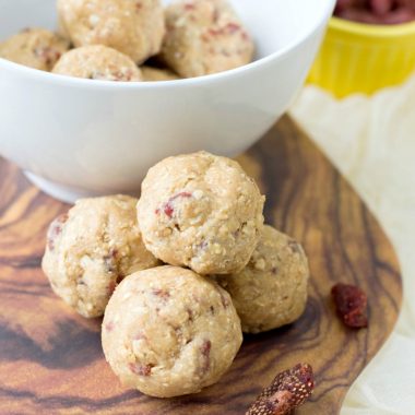 Strawberry Energy Balls are the perfect healthy snack