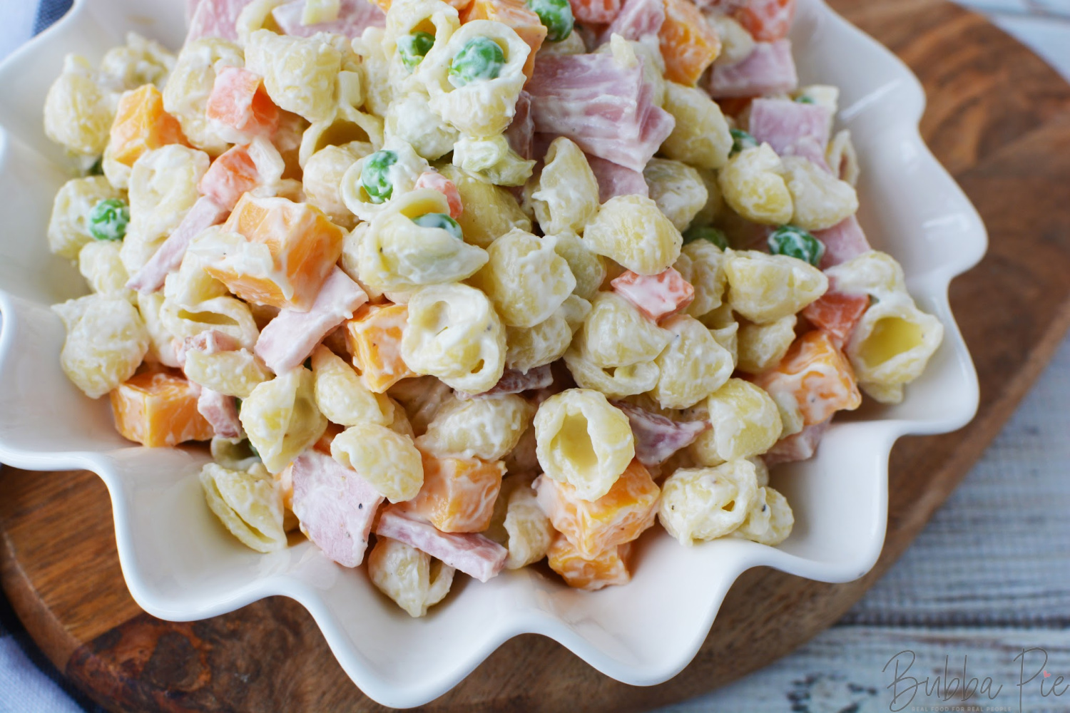 Macaroni salade met ham en kaas