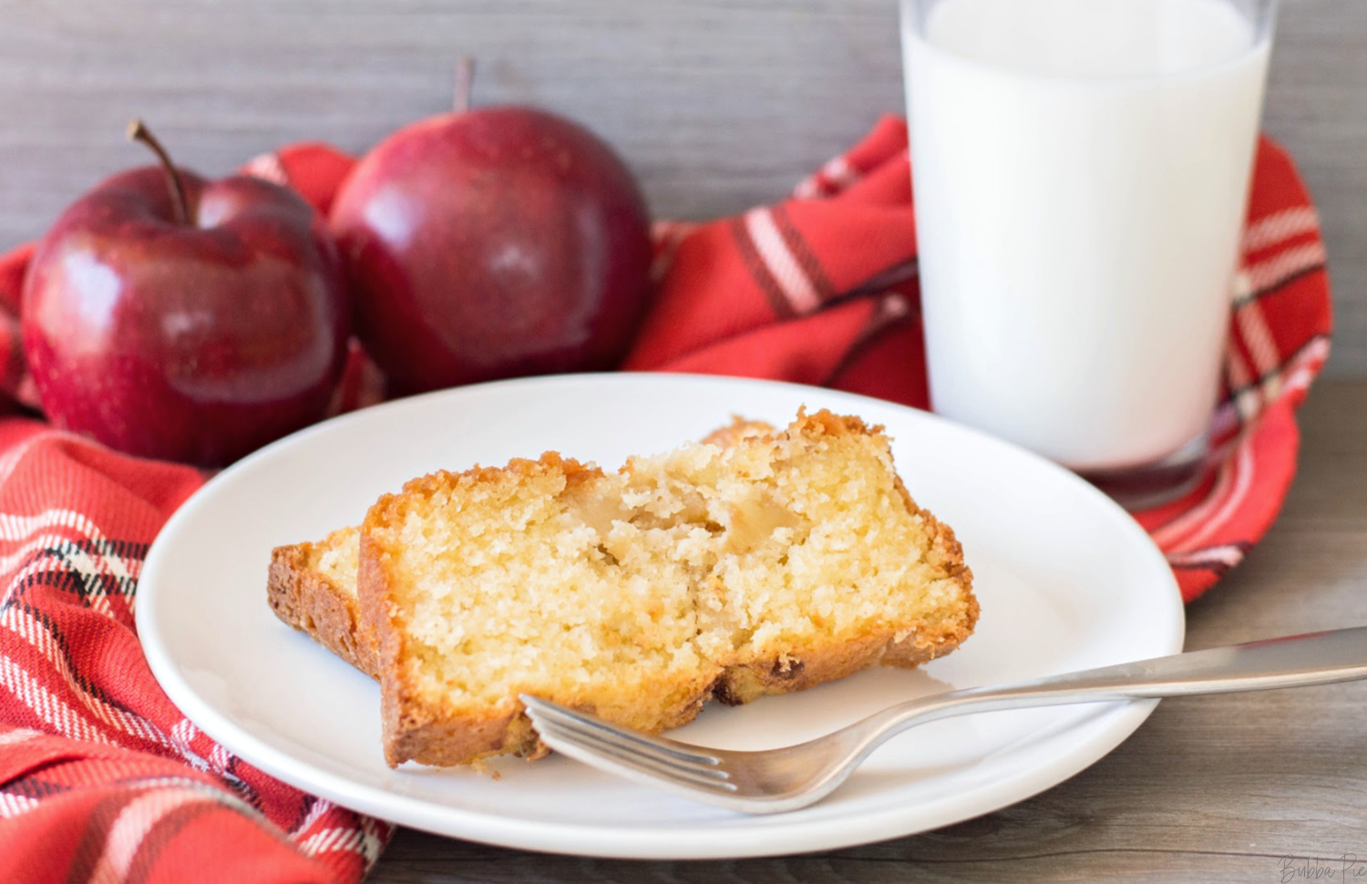 Apple Cinnamon Bread is a great breakfast treat or dessert exploding with fall flavors. 