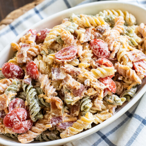 Bacon Ranch Pasta Salad Recipe - BubbaPie