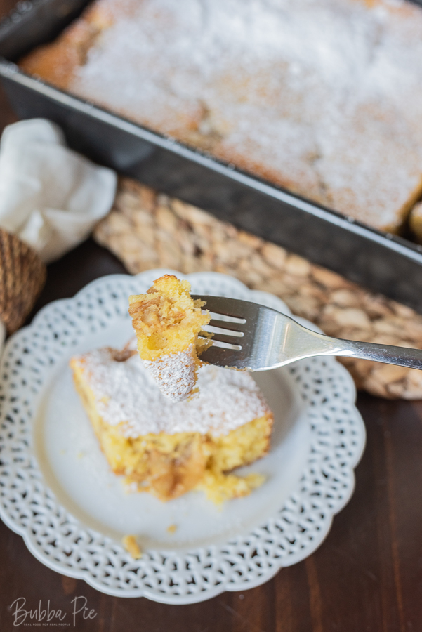 Apple Cake with Apple Pie Filling