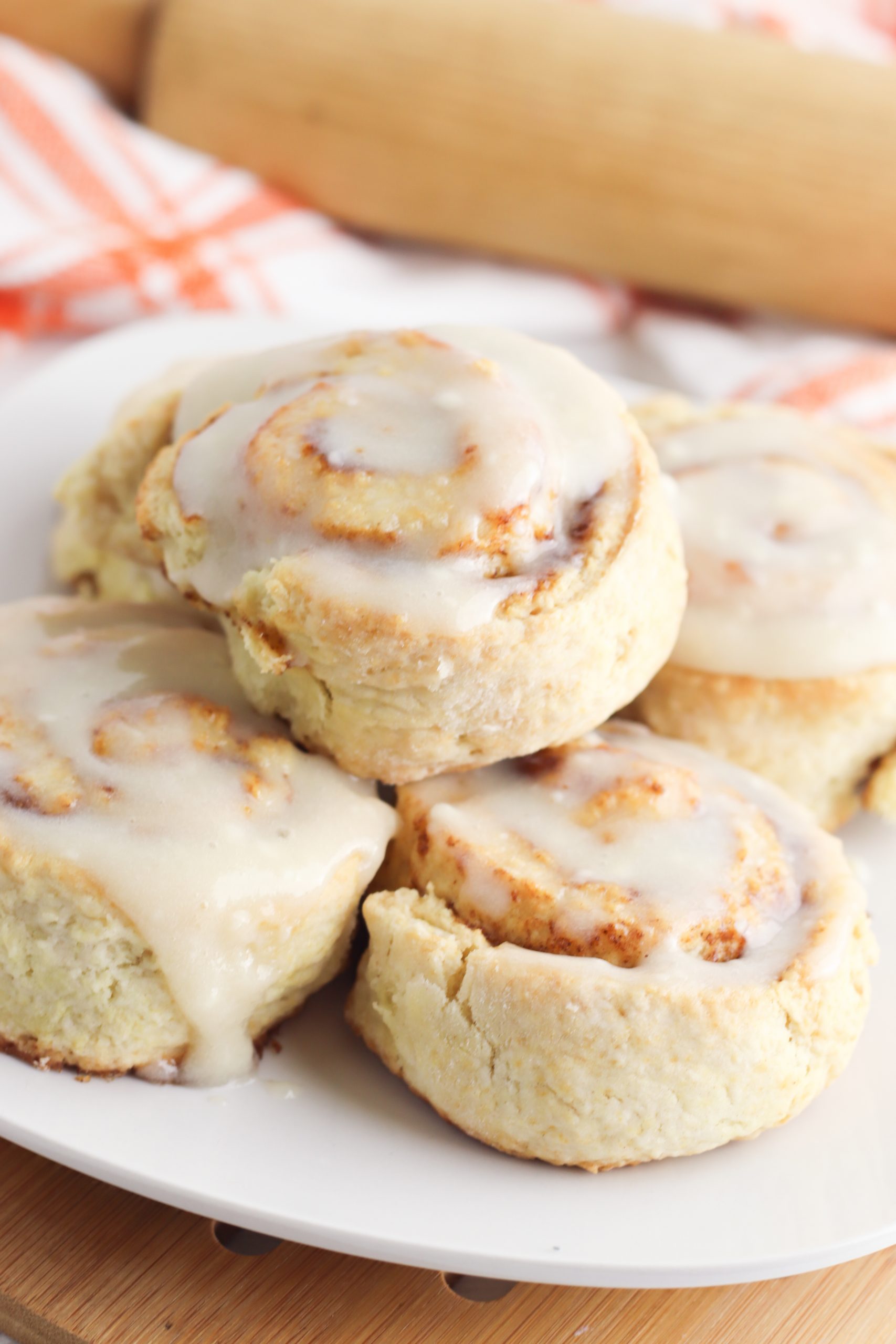 Homemade Cinnamon Rolls made with Pumpkin is a perfect Fall recipe.