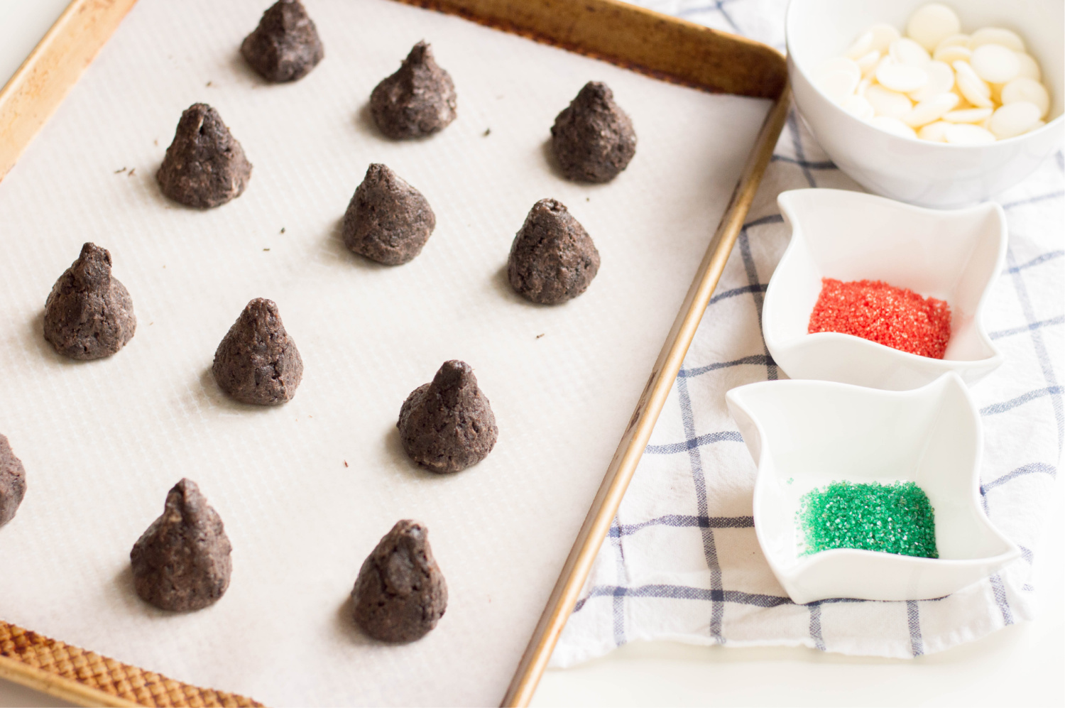 These Oreo Bourbon Balls Win The Derby Day Dessert Race