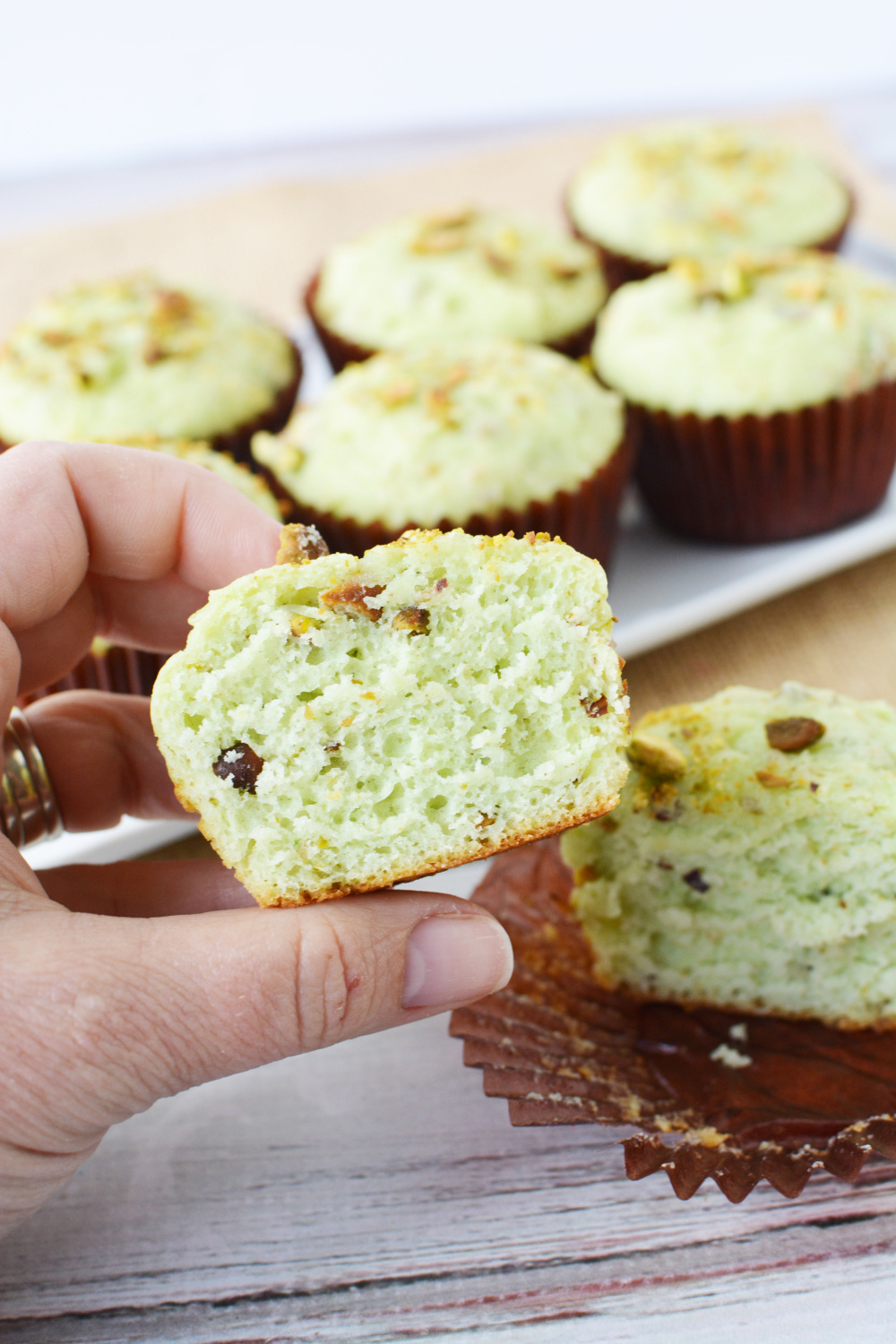 Easy Pistachio Muffins