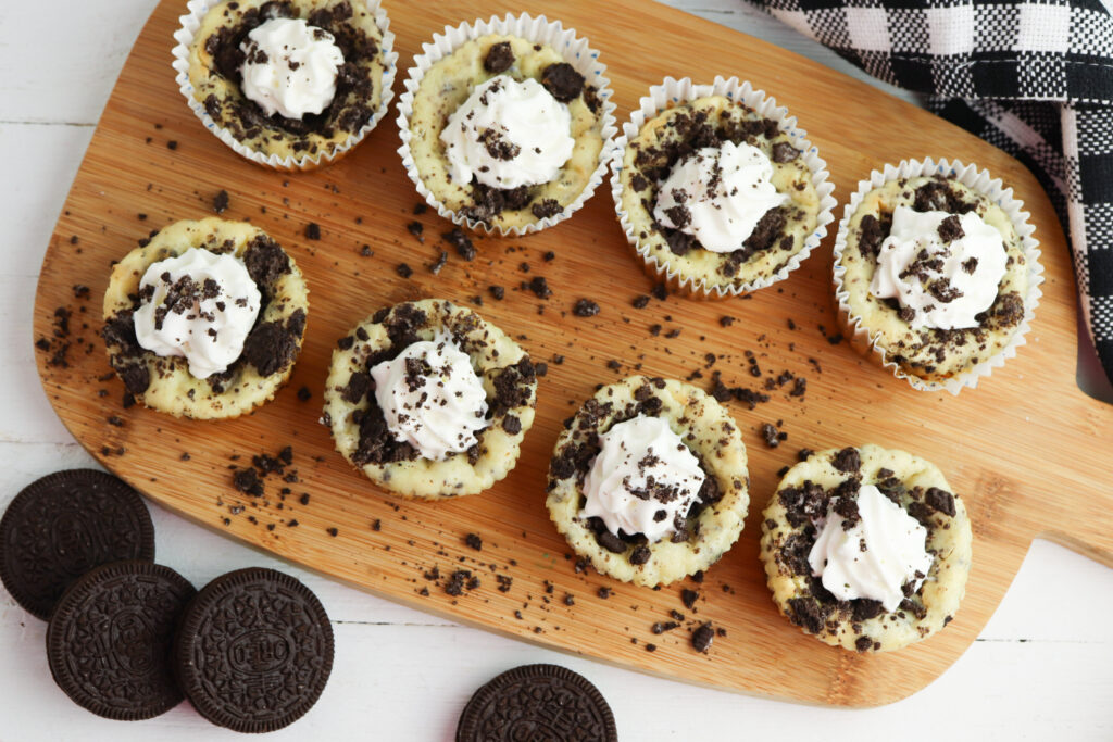 Mini Cheesecakes With Oreos