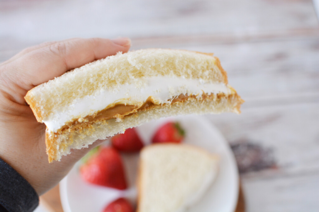 Easy Fluffernutter Sandwich