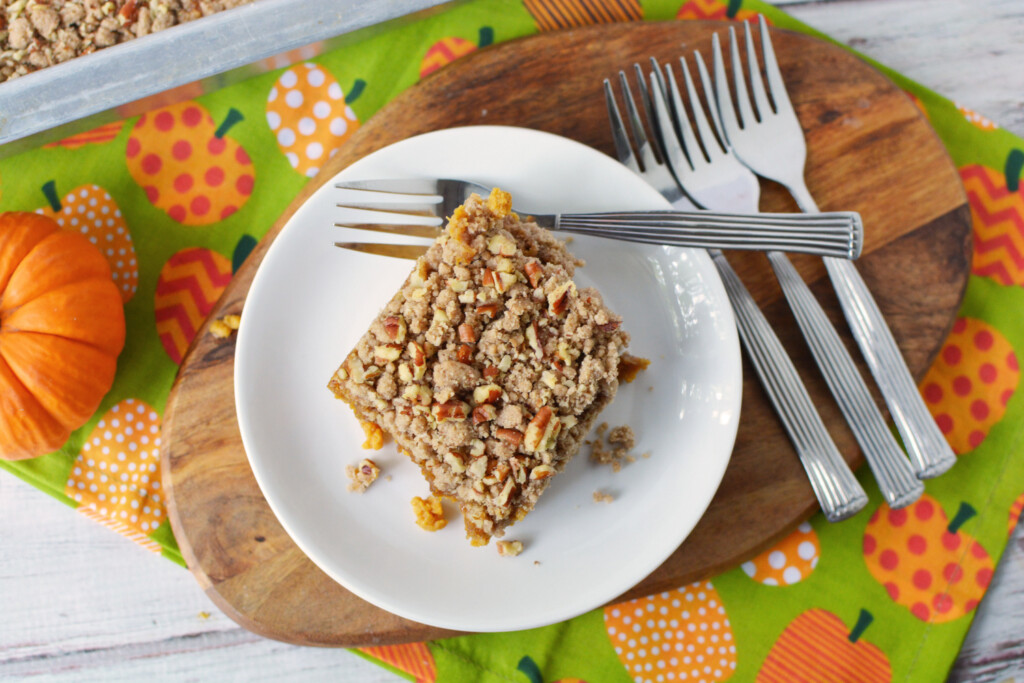 Pumpkin Dump Cake Recipe