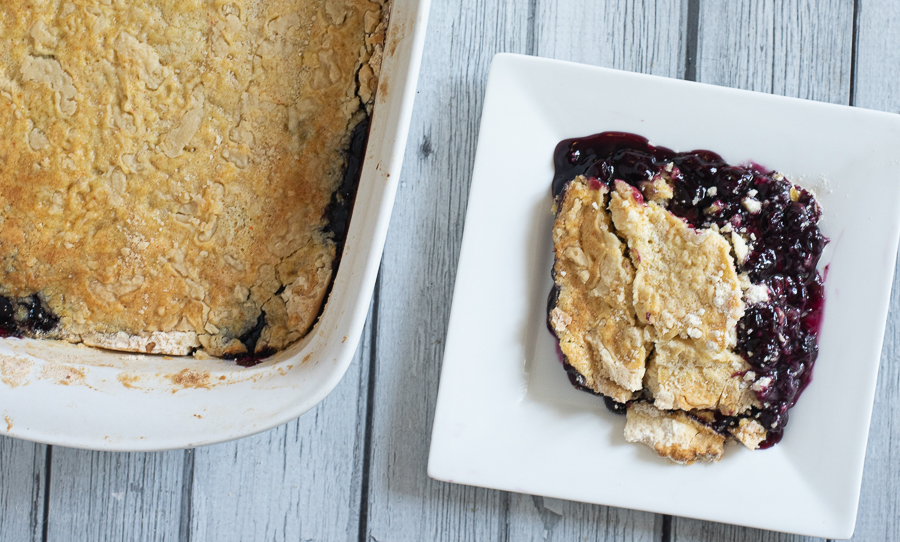 easy blueberry cobbler with cake mix
