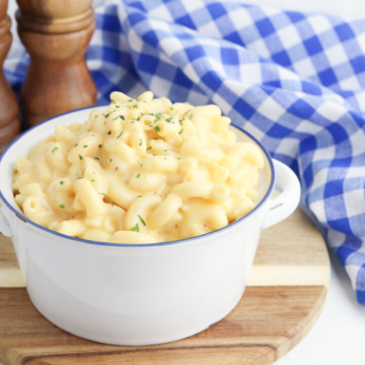 Velveeta Mac and Cheese BubbaPie