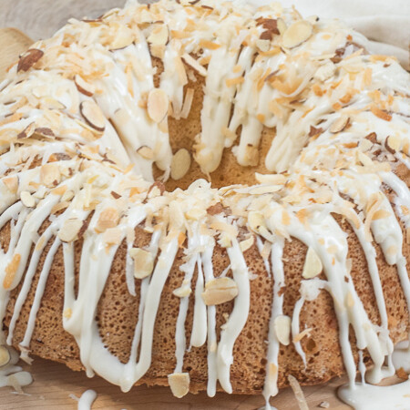 Coconut Crunch Cake | Recipe | Crunch cake, Recipes, Magic recipe