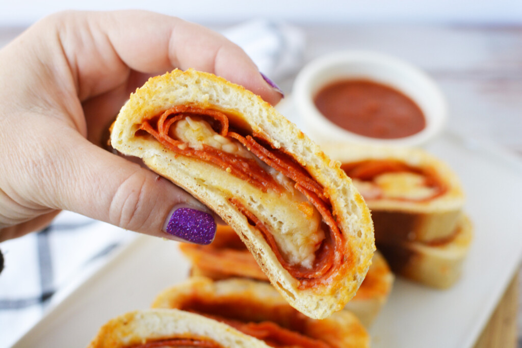 easy homemade pepperoni rolls