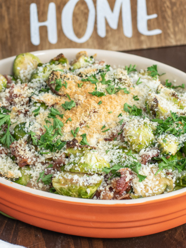 CHEESY BRUSSEL SPROUTS CASSEROLE BubbaPie
