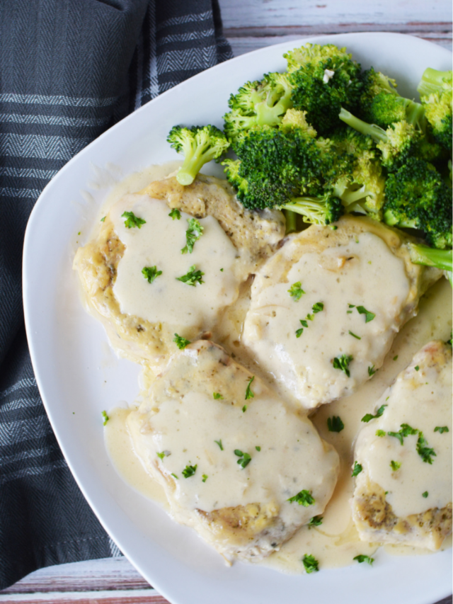 SLOW COOKER RANCH PORK CHOPS BubbaPie