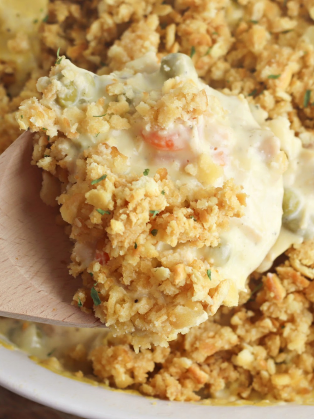 RITZ CRACKER CHICKEN CASSEROLE BubbaPie