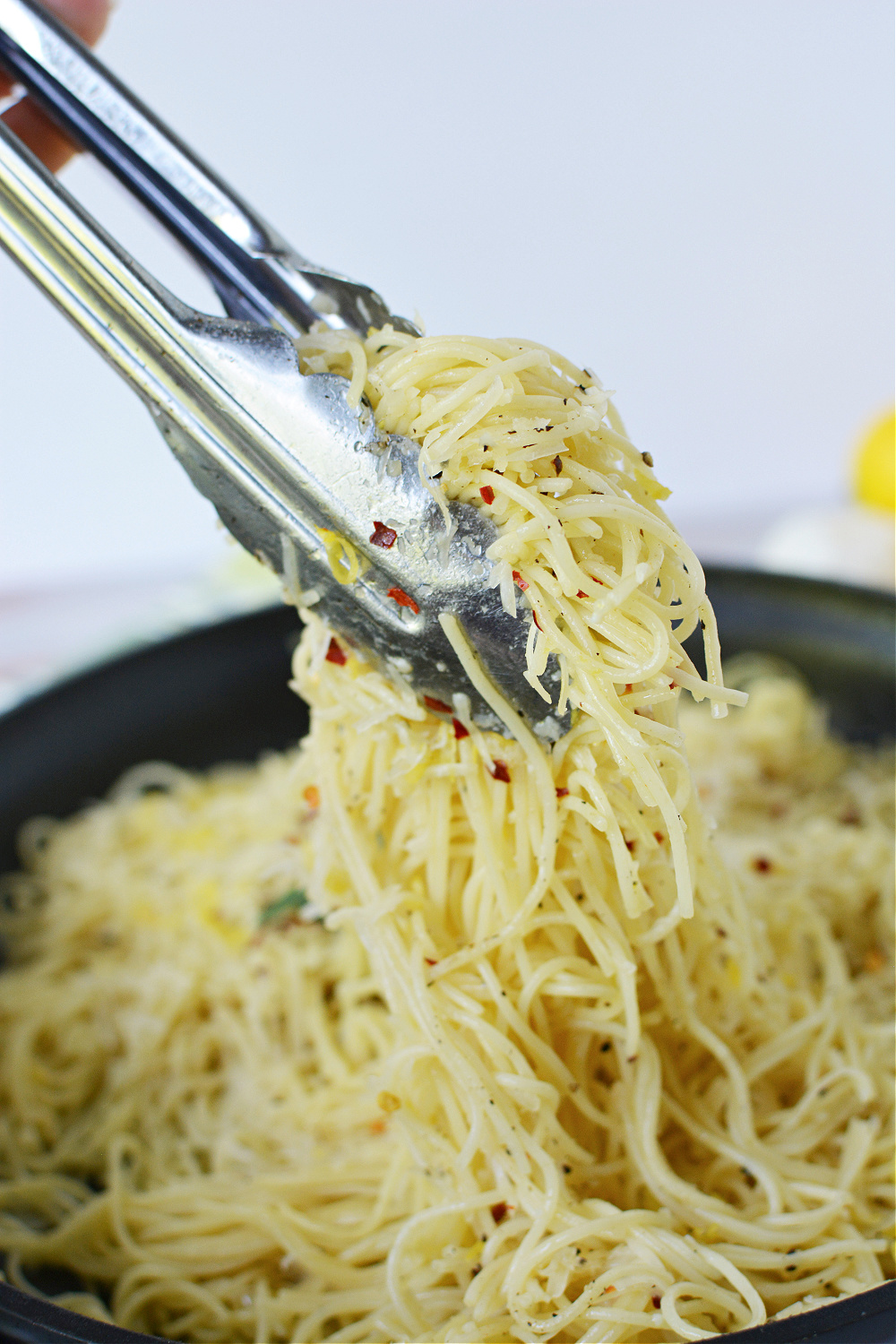 easy lemon garlic pasta