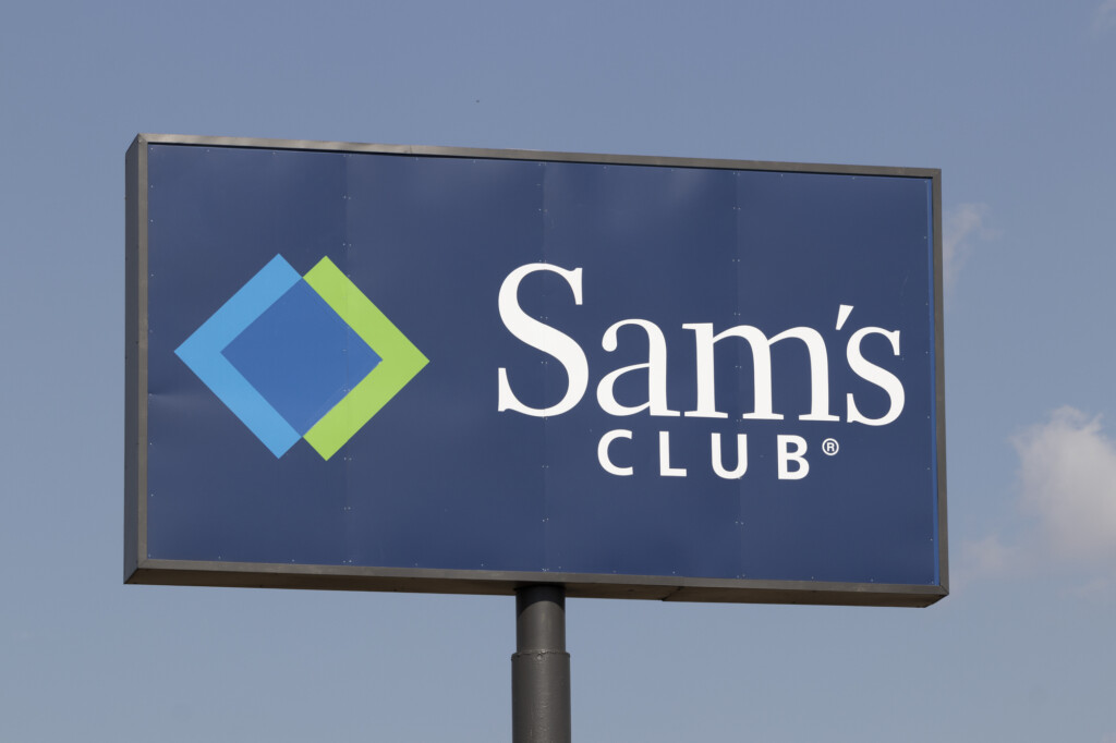 Sams Club Sign