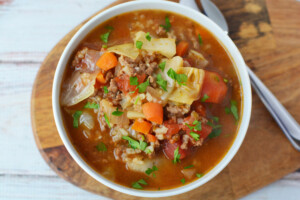 Easy cabbage roll soup